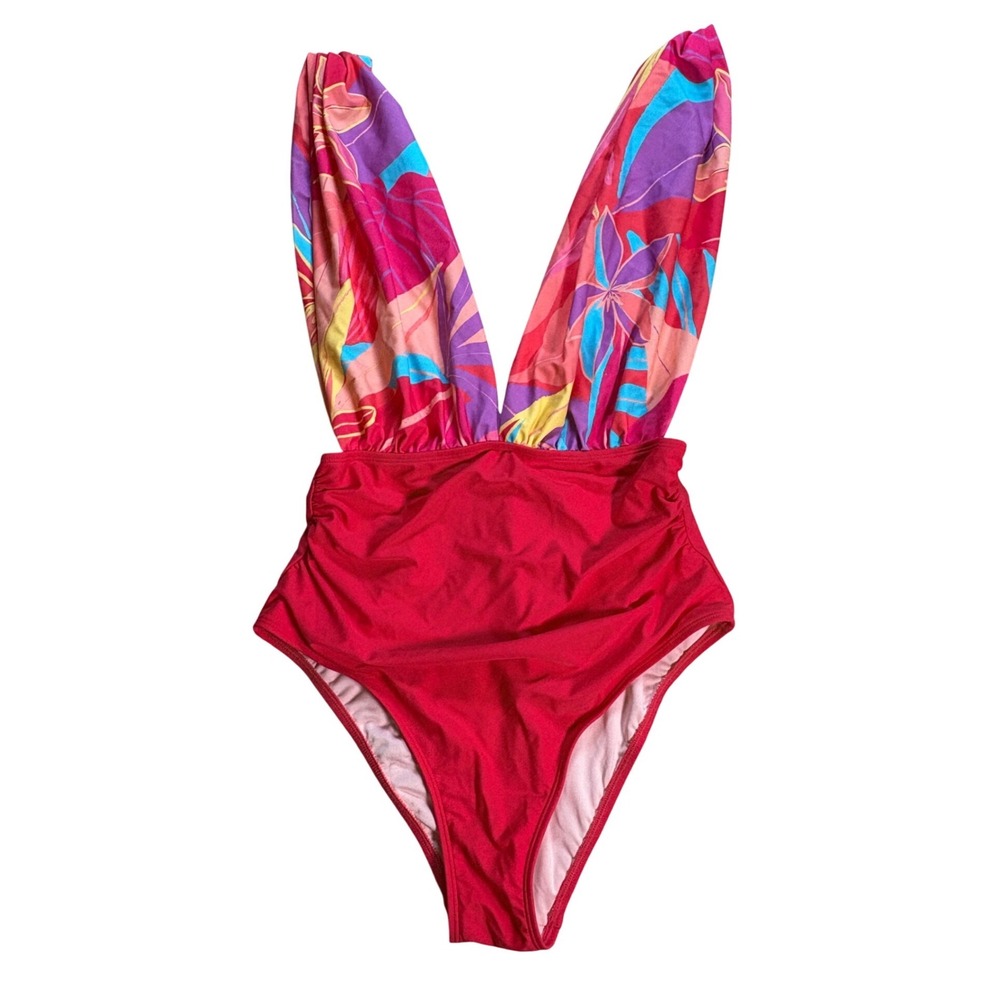 Cupshe NWT One‎ Piece Swimsuit Medium Red Tropical Floral Plunge V Neck High Cut
